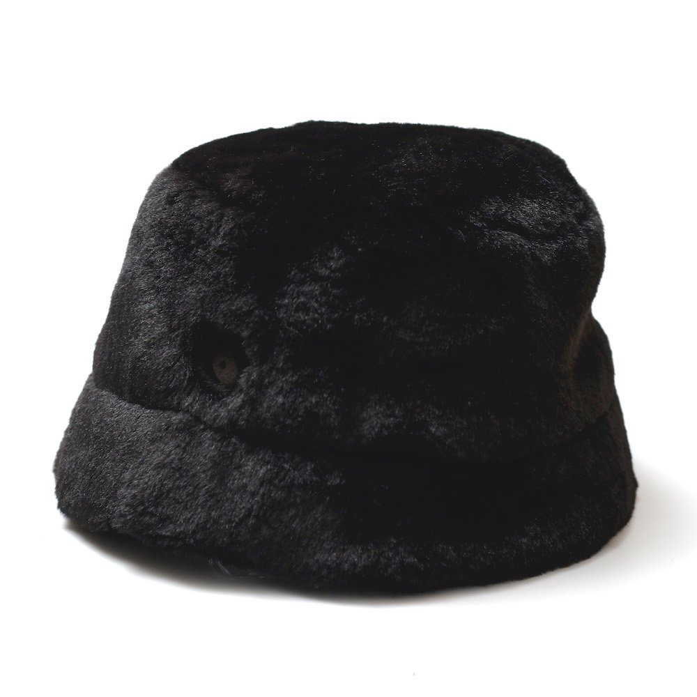 <img class='new_mark_img1' src='https://img.shop-pro.jp/img/new/icons8.gif' style='border:none;display:inline;margin:0px;padding:0px;width:auto;' />wu xing  / FUR HAT